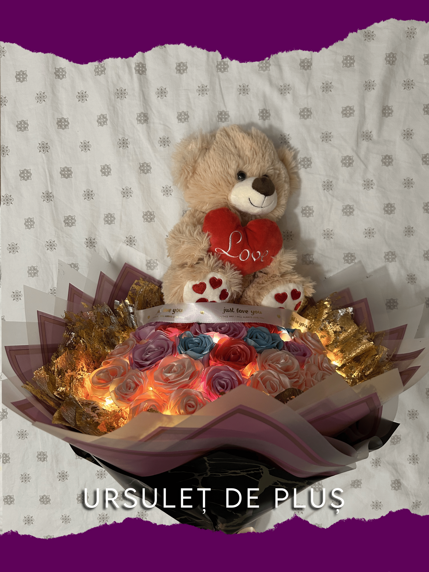 Buchet Premium - 29 Trandafiri Satin cu Ursuleț + Iluminare